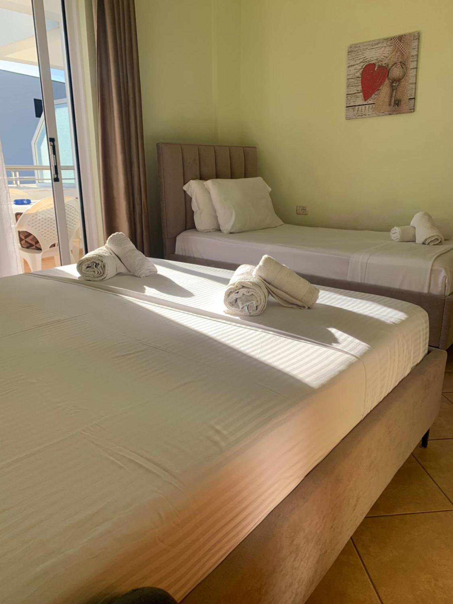 Guest - Sea Breeze Apartments Sarandë 外观 照片