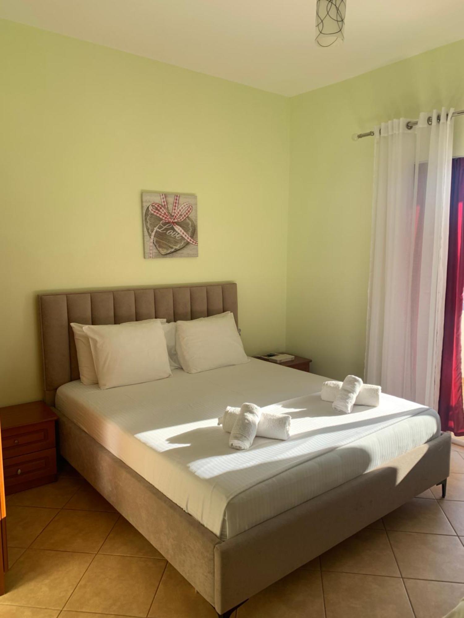 Guest - Sea Breeze Apartments Sarandë 外观 照片